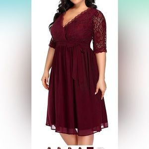 Women’s plus size dress w/top lace detail.